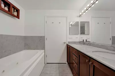 1000 W 15th Street #328, Chicago, IL 60608 - Photo 24