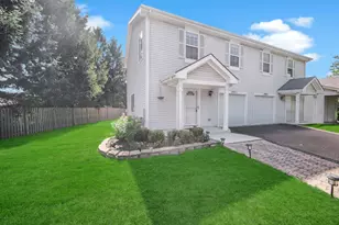 2935 Cedar Glade Dr, Naperville, IL 60564 - Photo 1