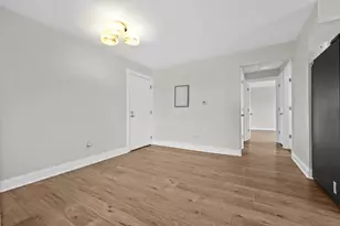 7610 S 88 Ct, Justice, IL 60458 - Photo 6