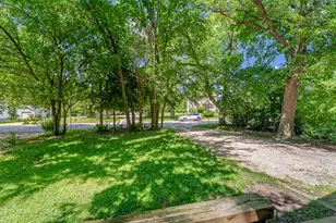 926 S Cedar Rd, New Lenox, IL 60451 - Photo 4