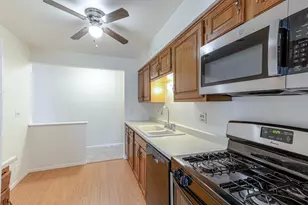3004 Roberts Dr, Woodridge, IL 60517 - Photo 18