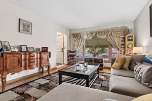 7535 N Octavia Ave, Chicago, IL 60631 - Photo 4