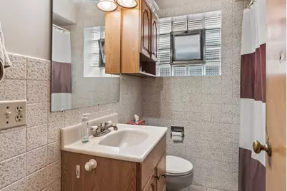 7535 N Octavia Avenue, Chicago, IL 60631 - Photo 6