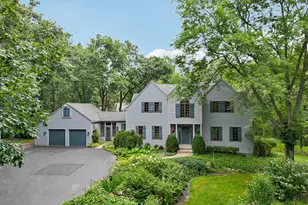 14 Brierwoods Ln, Hawthorn Woods, IL 60047 - Photo 1
