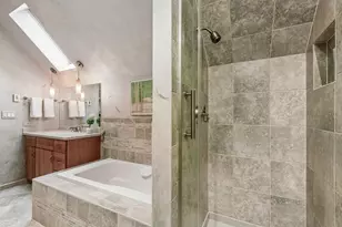 14 Brierwoods Ln, Hawthorn Woods, IL 60047 - Photo 38