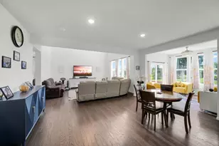 [Address not provided], Naperville, IL 60564 - Photo 10