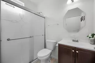 [Address not provided], Naperville, IL 60564 - Photo 16