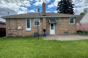 3215 Ernst St, Franklin Park, IL 60131 - Photo 14