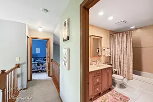 830 Dogwood Ln, Lake in the Hills, IL 60156 - Photo 10