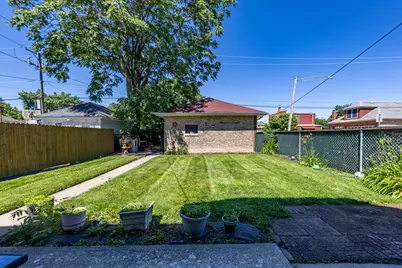 2402 East Avenue, Berwyn, IL 60402 - Photo 28