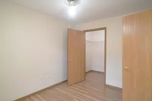 1548 W Sand Bar Ct, Round Lake Beach, IL 60073 - Photo 10