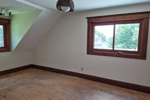 304 N Central Ave, Ladd, IL 61329 - Photo 18