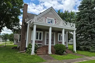 304 N Central Ave, Ladd, IL 61329 - Photo 1