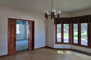 304 N Central Ave, Ladd, IL 61329 - Photo 6