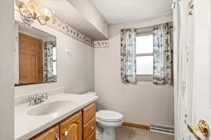 705 W Dearborn St, Plano, IL 60545 - Photo 12