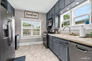902 N Main St, Sandwich, IL 60548 - Photo 8
