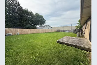 803 Pine Grove Avenue, Gurnee, IL 60031 - Photo 12