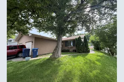 803 Pine Grove Avenue, Gurnee, IL 60031 - Photo 2