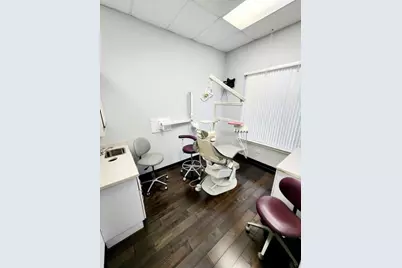 2450 Grass Lake Road #C, Lindenhurst, IL 60046 - Photo 16