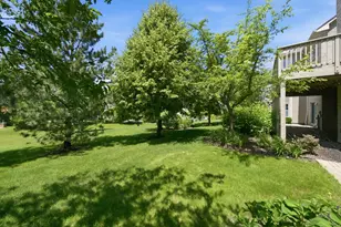 703 Fieldstone Ct, Inverness, IL 60010 - Photo 44