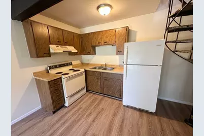 64 Aspen Colony #8, Fox Lake, IL 60020 - Photo 2