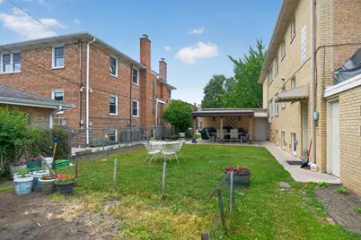 7941 Karlov Avenue, Skokie, IL 60076 - Photo 20