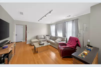 7941 Karlov Avenue, Skokie, IL 60076 - Photo 14
