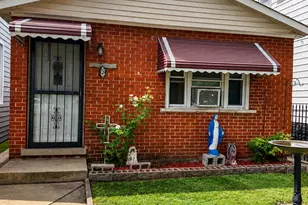 8620 S Baltimore Ave, Chicago, IL 60617 - Photo 1