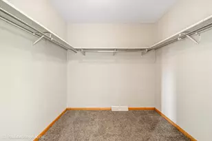 422 E Russell St, Barrington, IL 60010 - Photo 32