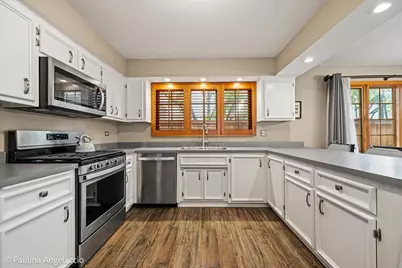 422 E Russell Street #422-424, Barrington, IL 60010 - Photo 8