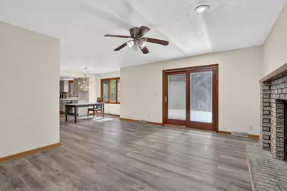 1585 Marshfield Drive, Rockford, IL 61107 - Photo 16