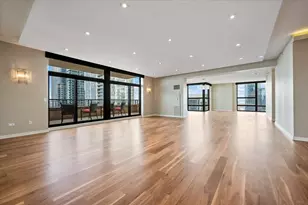 1160 S Michigan Ave, Chicago, IL 60605 - Photo 6