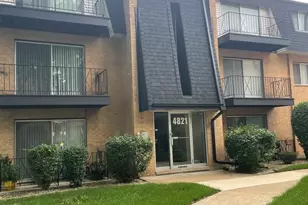 4821 W 109th St, Oak Lawn, IL 60453 - Photo 1