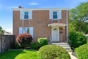 1549 N 22nd Ave, Melrose Park, IL 60160 - Photo 1