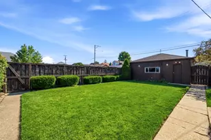 1549 N 22nd Ave, Melrose Park, IL 60160 - Photo 30