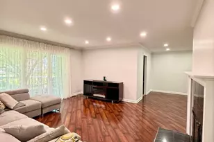1168 Middlebury Ln, Wheeling, IL 60090 - Photo 6