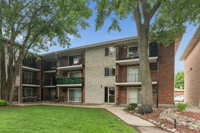 3943 W 104th Street #3B, Chicago, IL 60655 - Photo 1