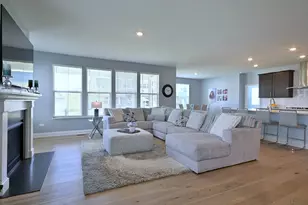 1174 Larswood Ln, Crystal Lake, IL 60012 - Photo 6