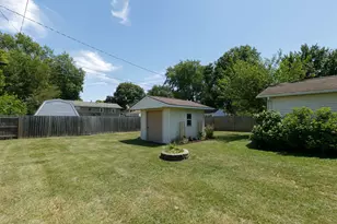 614 6th St, Colona, IL 61241 - Photo 40
