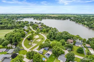 883 Holiday Dr, Lake Holiday, IL 60548 - Photo 30