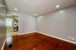 1414 W Chase Ave, Chicago, IL 60626 - Photo 4