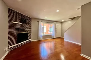 1414 W Chase Ave, Chicago, IL 60626 - Photo 2