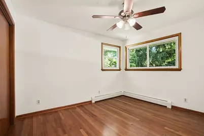 41 E Larkspur Lane, Bristol, IL 60512 - Photo 12