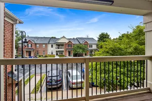 1038 Swift Rd, Glen Ellyn, IL 60137 - Photo 10