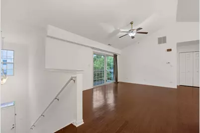 1038 Swift Road #2B, Glen Ellyn, IL 60137 - Photo 2