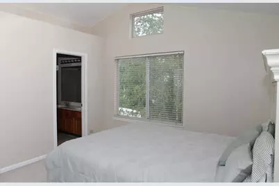 1149 Starwood Pass, Lake in the Hills, IL 60156 - Photo 24
