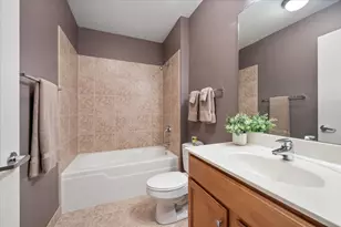 1160 S Michigan Ave, Chicago, IL 60605 - Photo 24