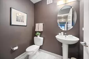 1160 S Michigan Ave, Chicago, IL 60605 - Photo 24