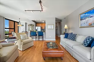 1160 S Michigan Ave, Chicago, IL 60605 - Photo 4