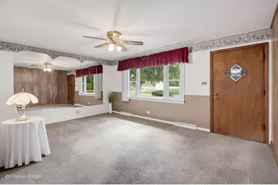 526 67th Place, Willowbrook, IL 60527 - Photo 6